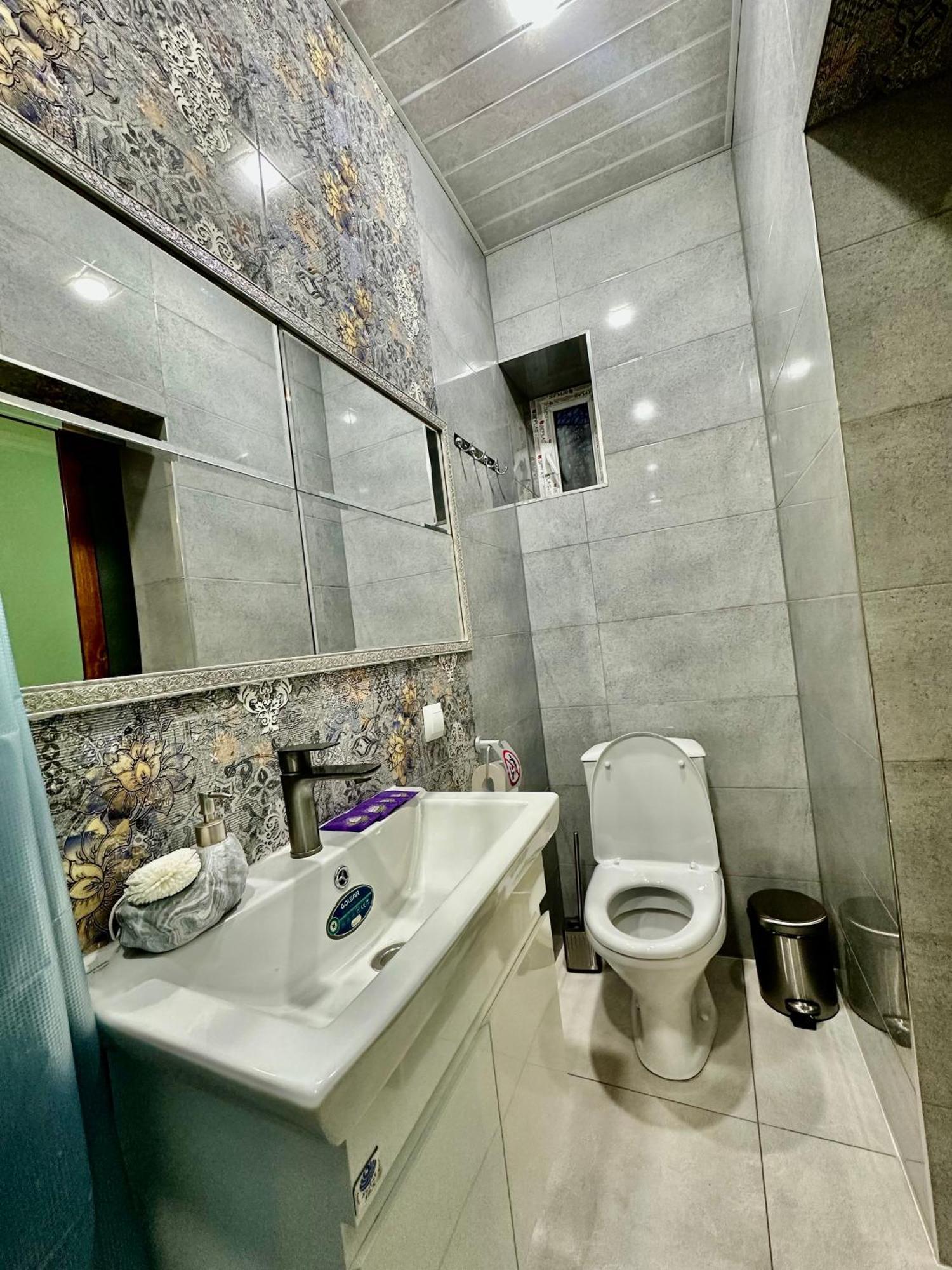 Tadevosyan Guest House Bjni Exterior foto
